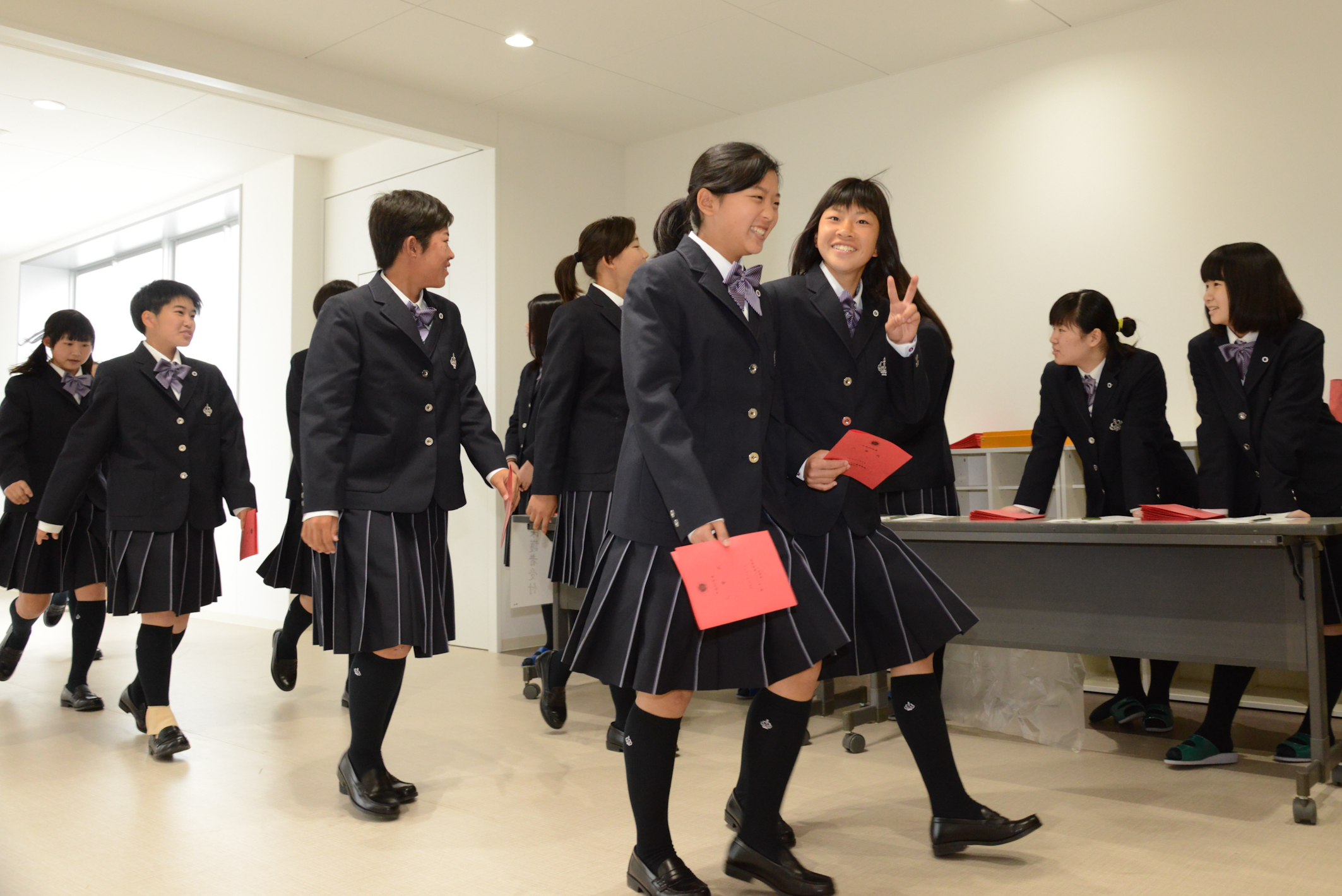 ニュース トピックス 大阪で美容師 保育士 資格取得をめざすなら香ヶ丘リベルテ高等学校